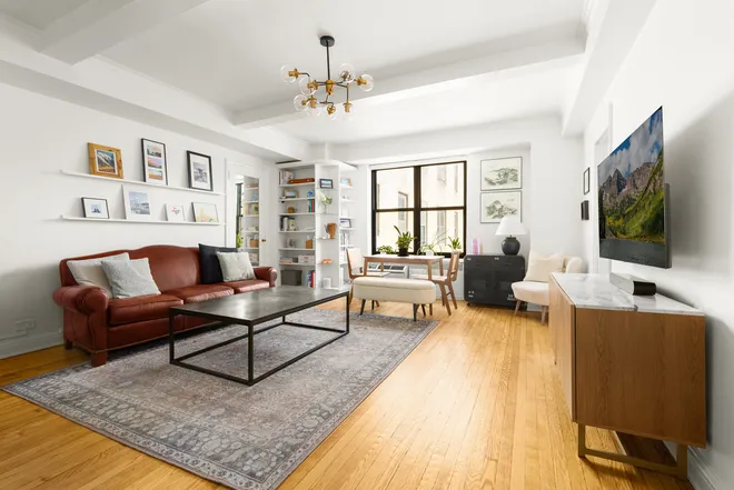 161 West 16th Street #11C, New York, NY 10011