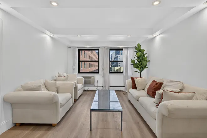 130 LENOX Avenue #402, New York, NY 10026