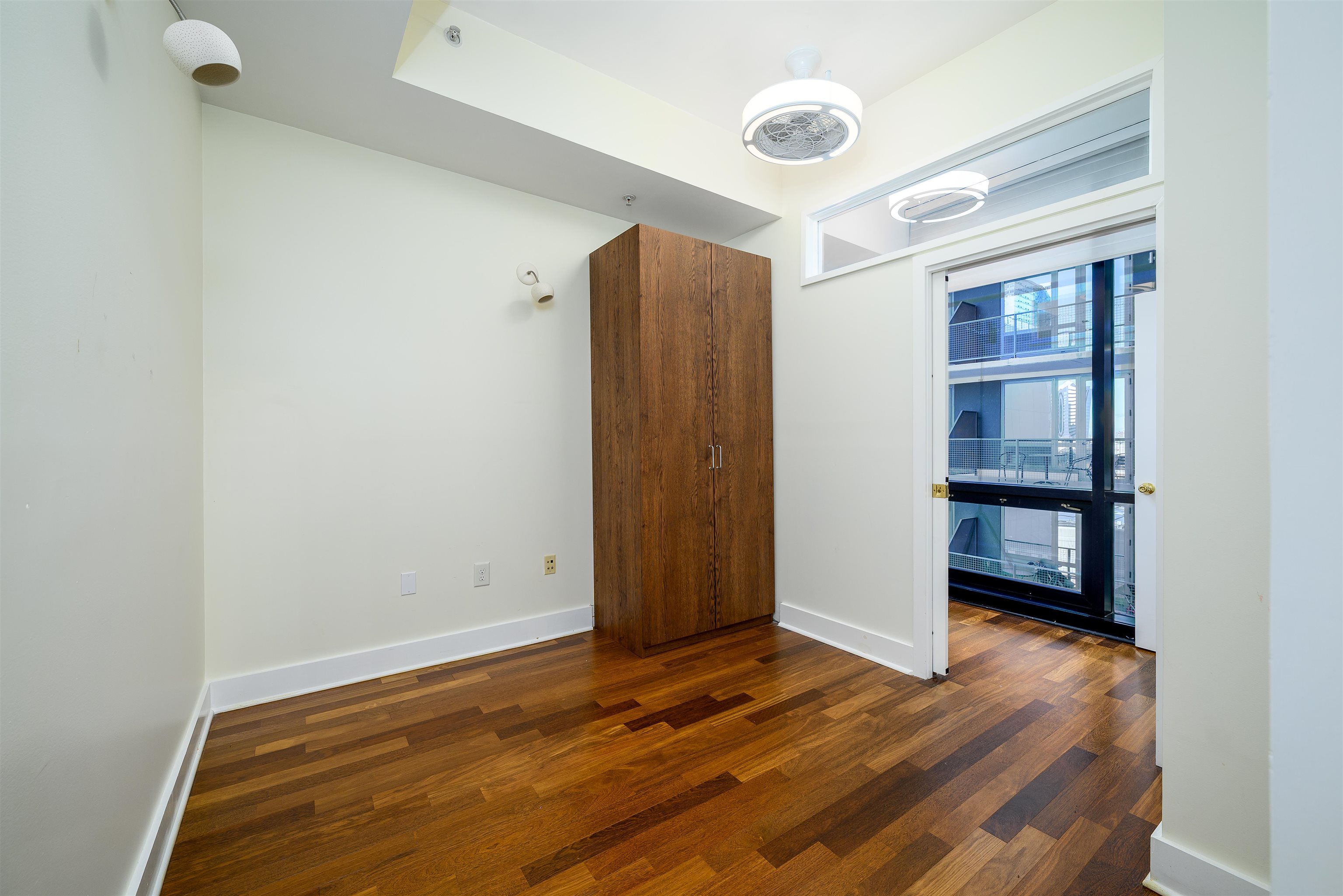 159 2nd Street, Jersey City, JC Downtown, NJ 07302 - Property photo 4 of 30