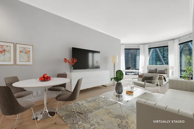 301 West 57th Street #9G, New York, NY 10019