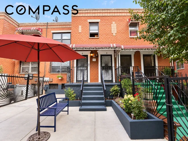 71 Bleecker Street, Brooklyn, NY 11221