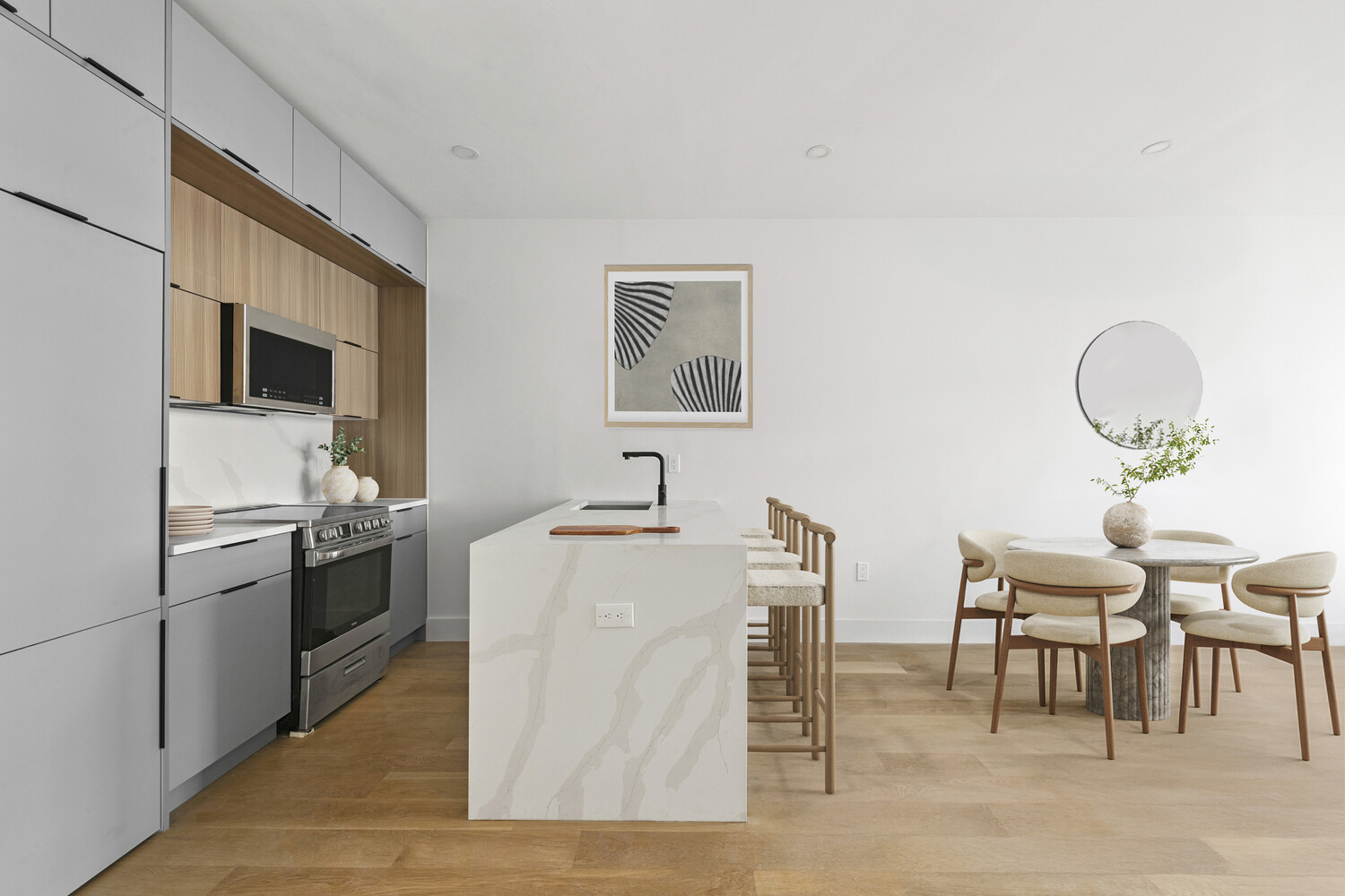 140 MOFFAT Street #1, Bushwick, Brooklyn, NY 11207 - Property photo 3 of 10