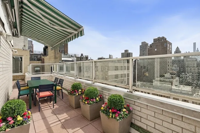 8 East 83rd Street #14C, New York, NY 10028