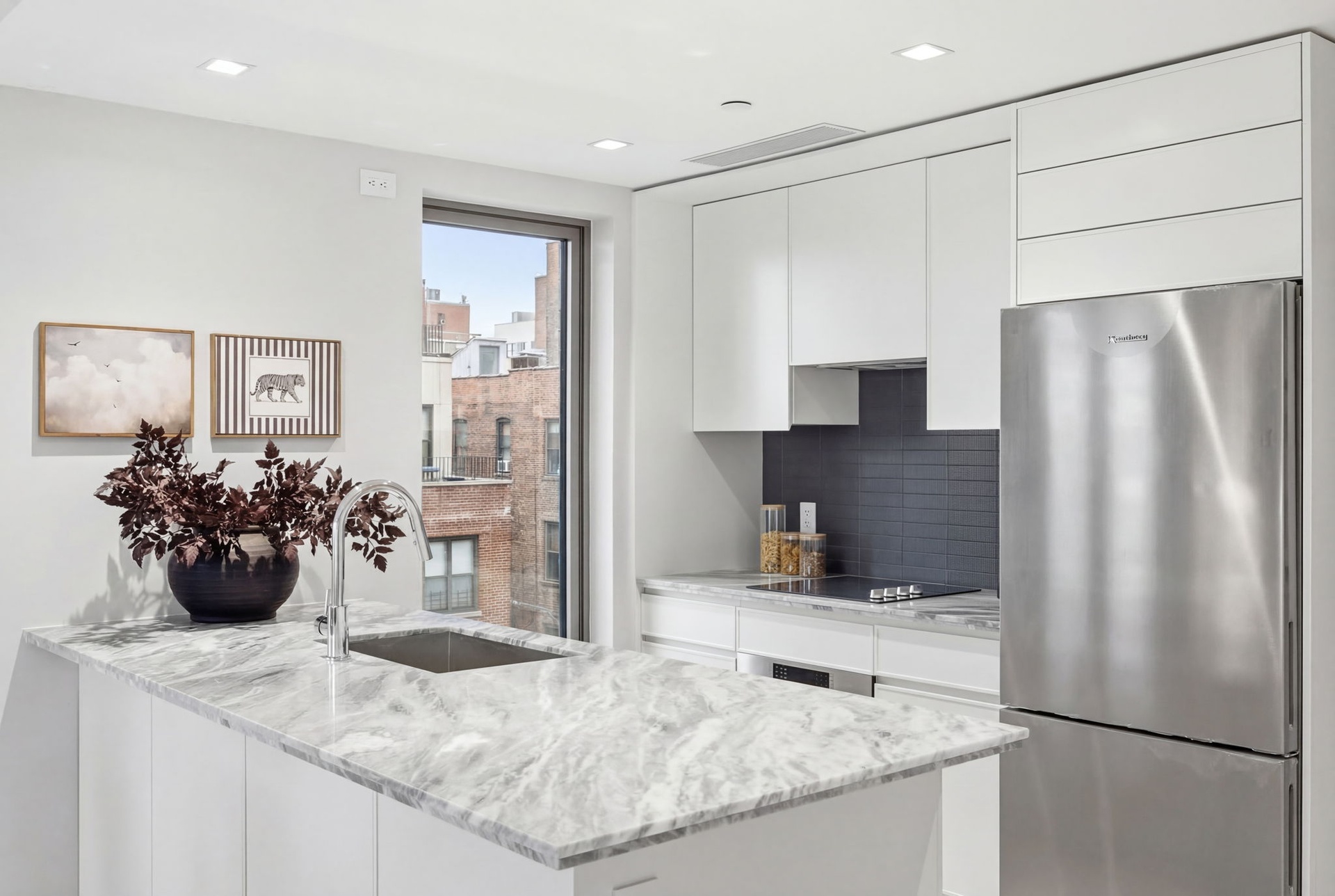 58-01 Queens Boulevard #2-E, Woodside, Queens, NY 11377 - Property photo 3 of 36