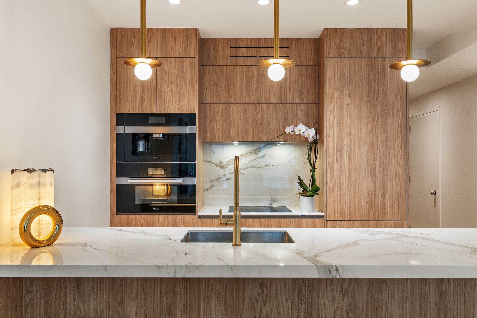 21 West 17th Street #9, Flatiron, Manhattan, NY 10011 - Property photo 2 of 35