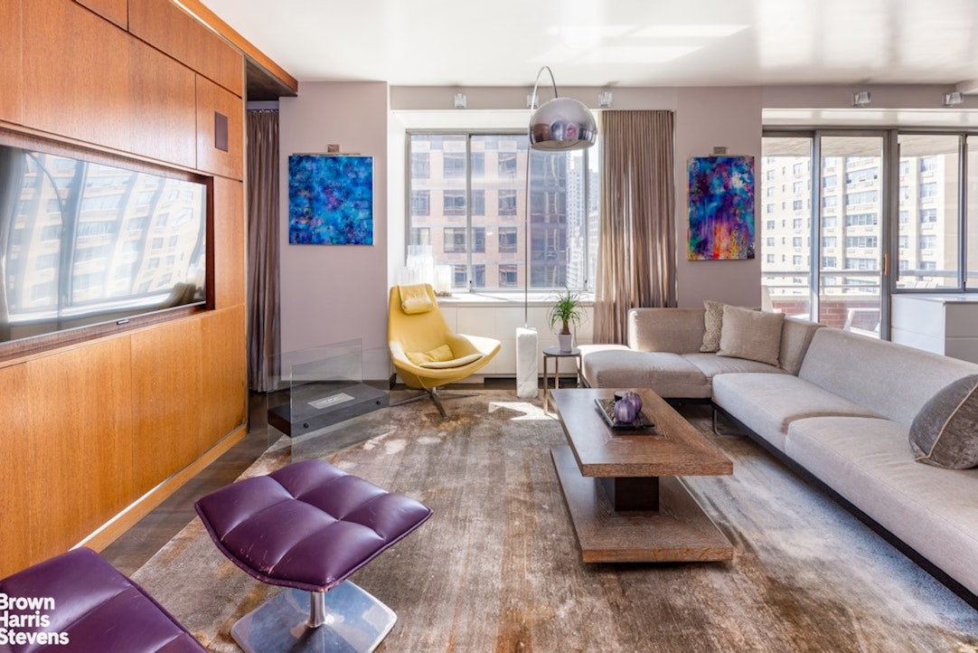 401 East 84th Street #15B, Yorkville, Manhattan, NY 10028 - Property photo 3 of 23