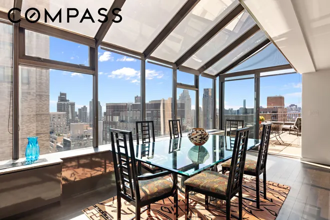 1065 Park Avenue #PHB, New York, NY 10128