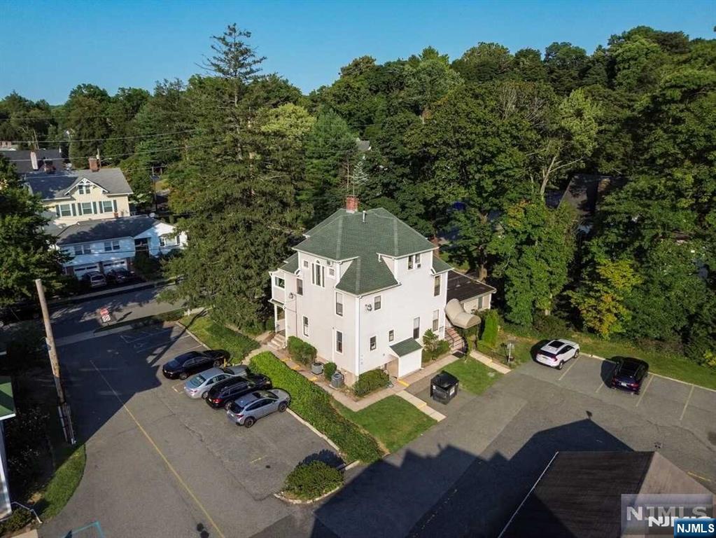 62 Chestnut #4A, Englewood Cliffs Borough, Englewood, NJ 07631 - Property photo 3 of 14