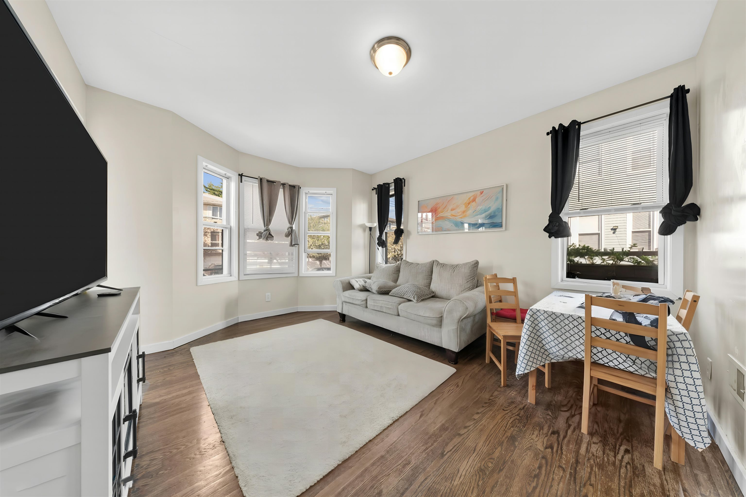 12 JULIETTE Street, Bayonne City, Bayonne, NJ 07002 - Property photo 4 of 50