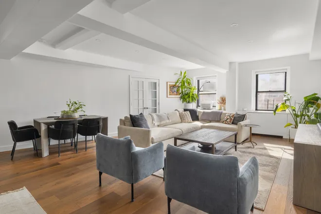 2166 BROADWAY #12B, New York, NY 10024