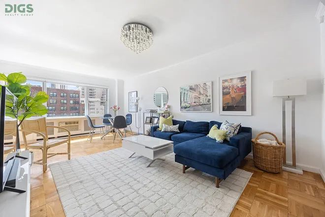 311 East 71st Street #10F, New York, NY 10021