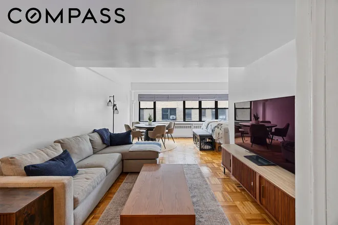 210 East 36th Street #10B, New York, NY 10016