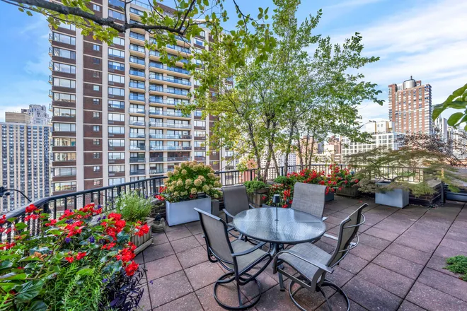 400 East 85th Street #PHA, New York, NY 10028