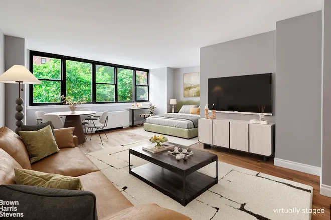 225 East 36th Street #2G, New York, NY 10016