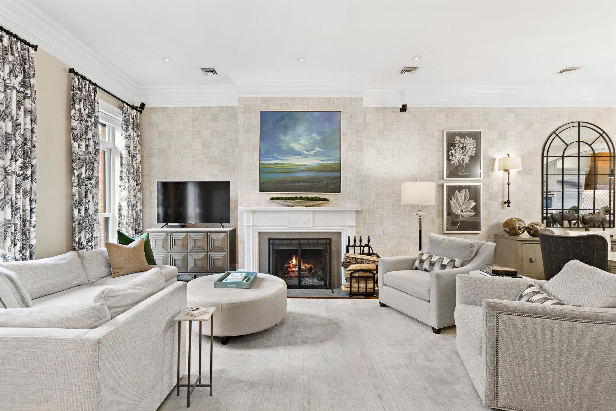 630 HUDSON Street, Hoboken City, Hoboken, NJ 07030 - Property photo 5 of 49