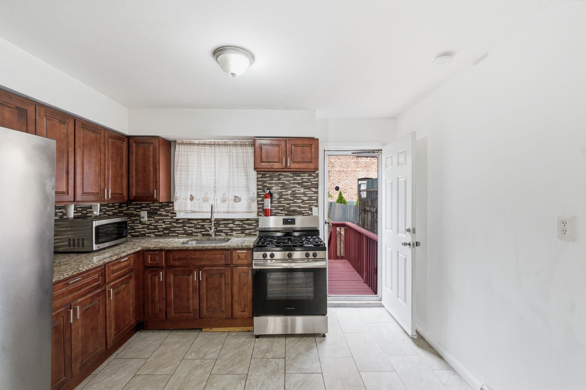 8 VAN NOSTRAND Avenue, Jersey City, JC Greenville, NJ 07305 - Property photo 4 of 17