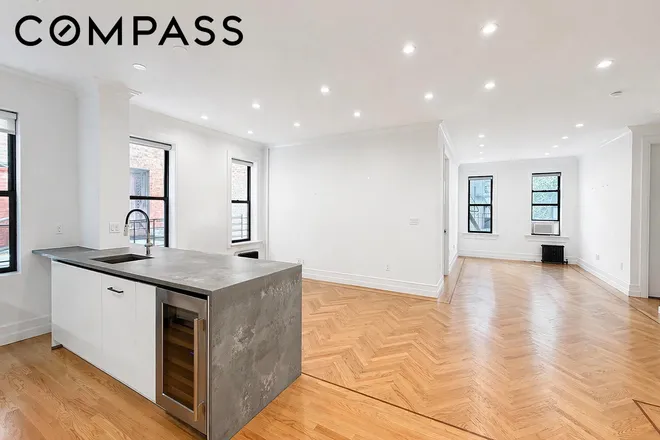 24-39 38th Street #B10B9, Astoria, NY 11103