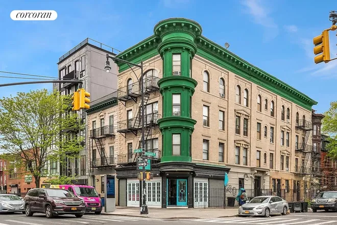 685 FRANKLIN Avenue, Brooklyn, NY 11238