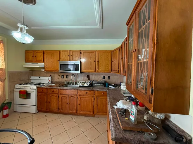 95 LEXINGTON Avenue, JC, West Bergen, NJ 07304