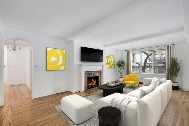 424 East 52nd Street #2A, New York, NY 10022