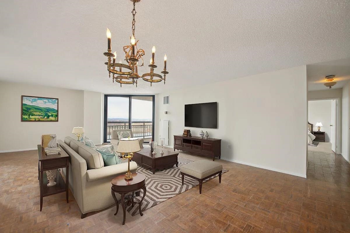 2138 HARMON COVE TOWER, Secaucus Town, Secaucus, NJ 07094 - Property photo 5 of 9