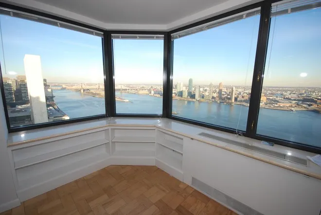 415 East 37th Street #41-G, New York, NY 10016