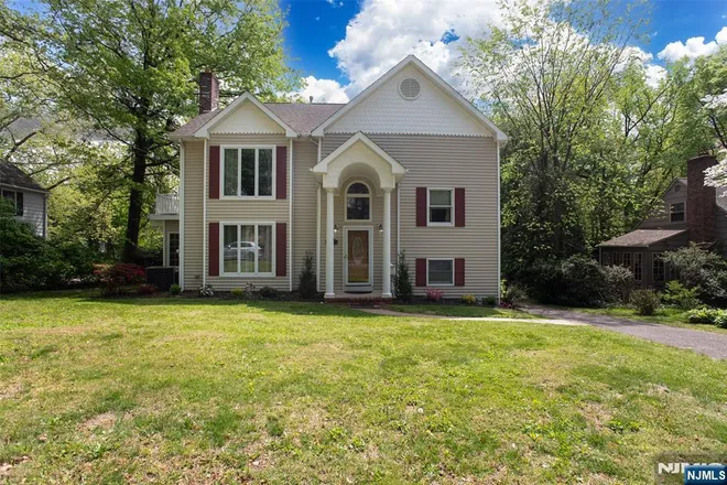 820 East Broad, Westfield, NJ 07090