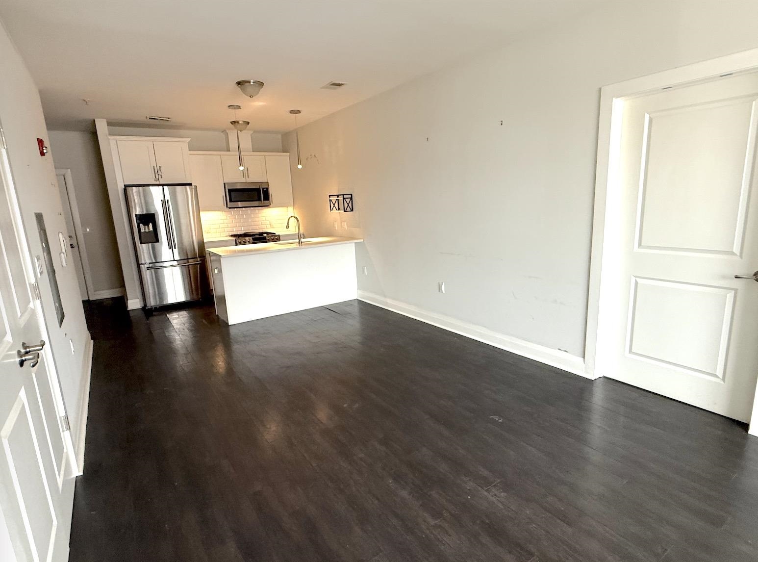 1901 SUMMIT Avenue, Union City, Union City, NJ 07087 - Property photo 4 of 21