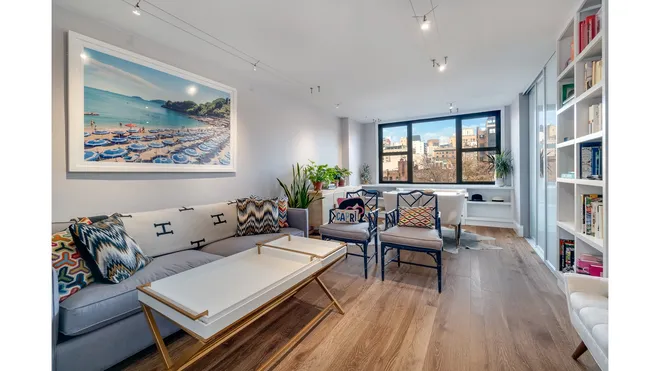 130 East 18th Street #9B, New York, NY 10003