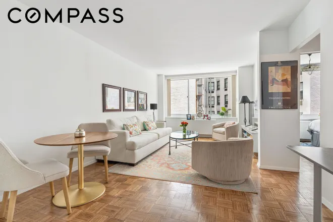 61 West 62nd Street #6C, New York, NY 10023