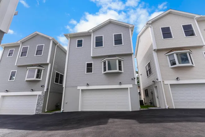182B EAST 25th Street, Paterson, NJ 07514