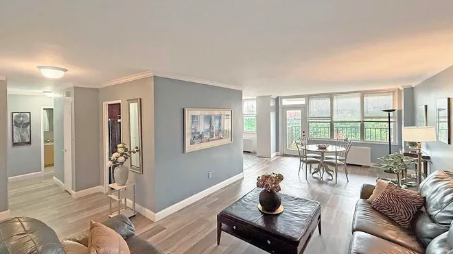 380 MOUNTAIN Road, Union City, NJ 07087