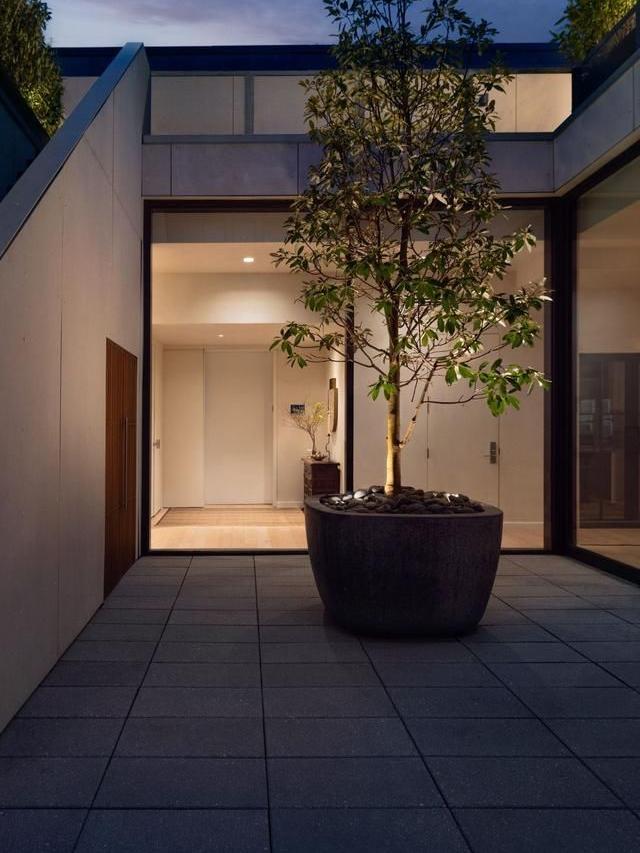 The Plymouth Street Condominium