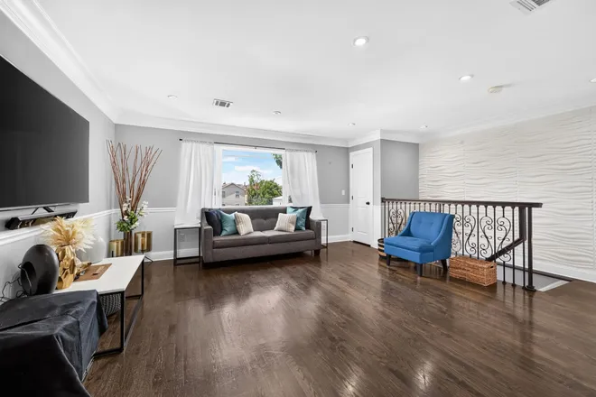 7010 JACKSON Street, West New York, NJ 07093