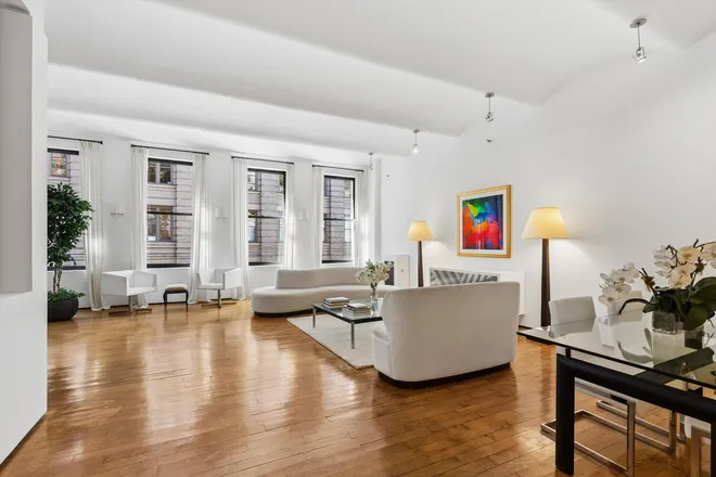 11 West 20th Street #7, New York, NY 10011
