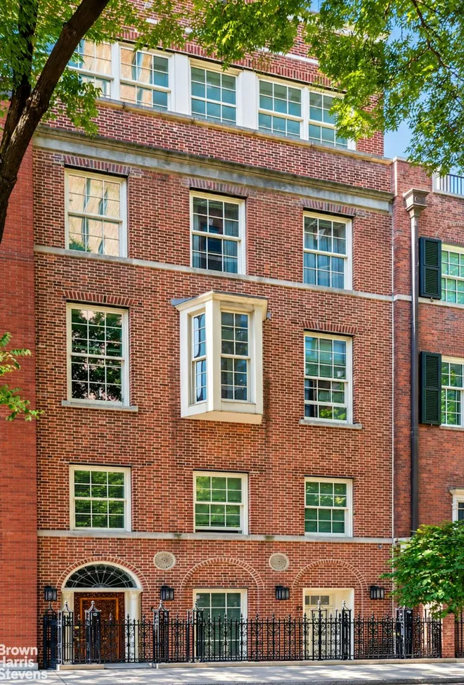 6 SUTTON Square, New York, NY 10022