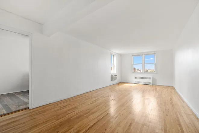 2155 82nd Street #6N, Brooklyn, NY 11214