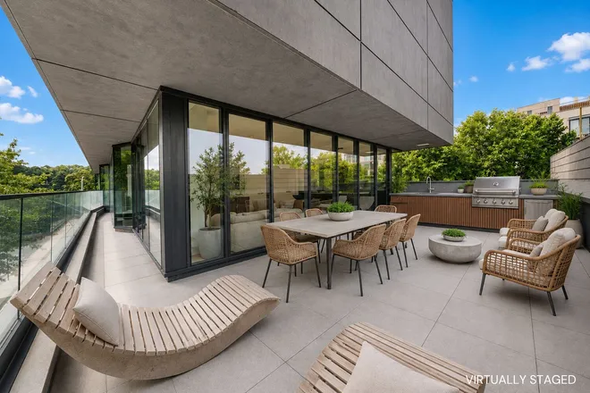 814 5th Avenue #3C, Brooklyn, NY 11232