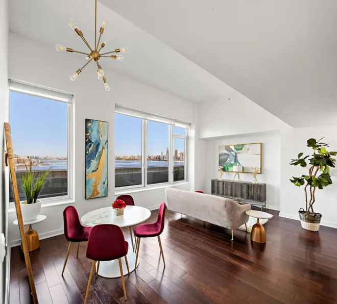 1000 AVENUE AT PORT IMPERIAL, Weehawken, NJ 07086
