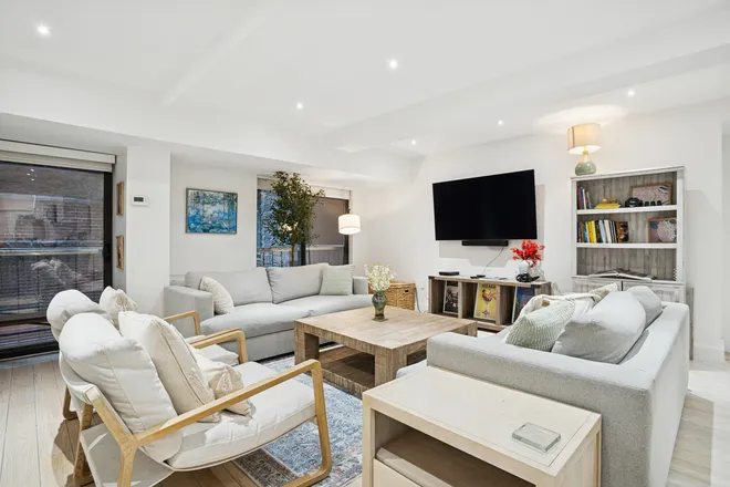 254 PARK Avenue #2PR, New York, NY 10010