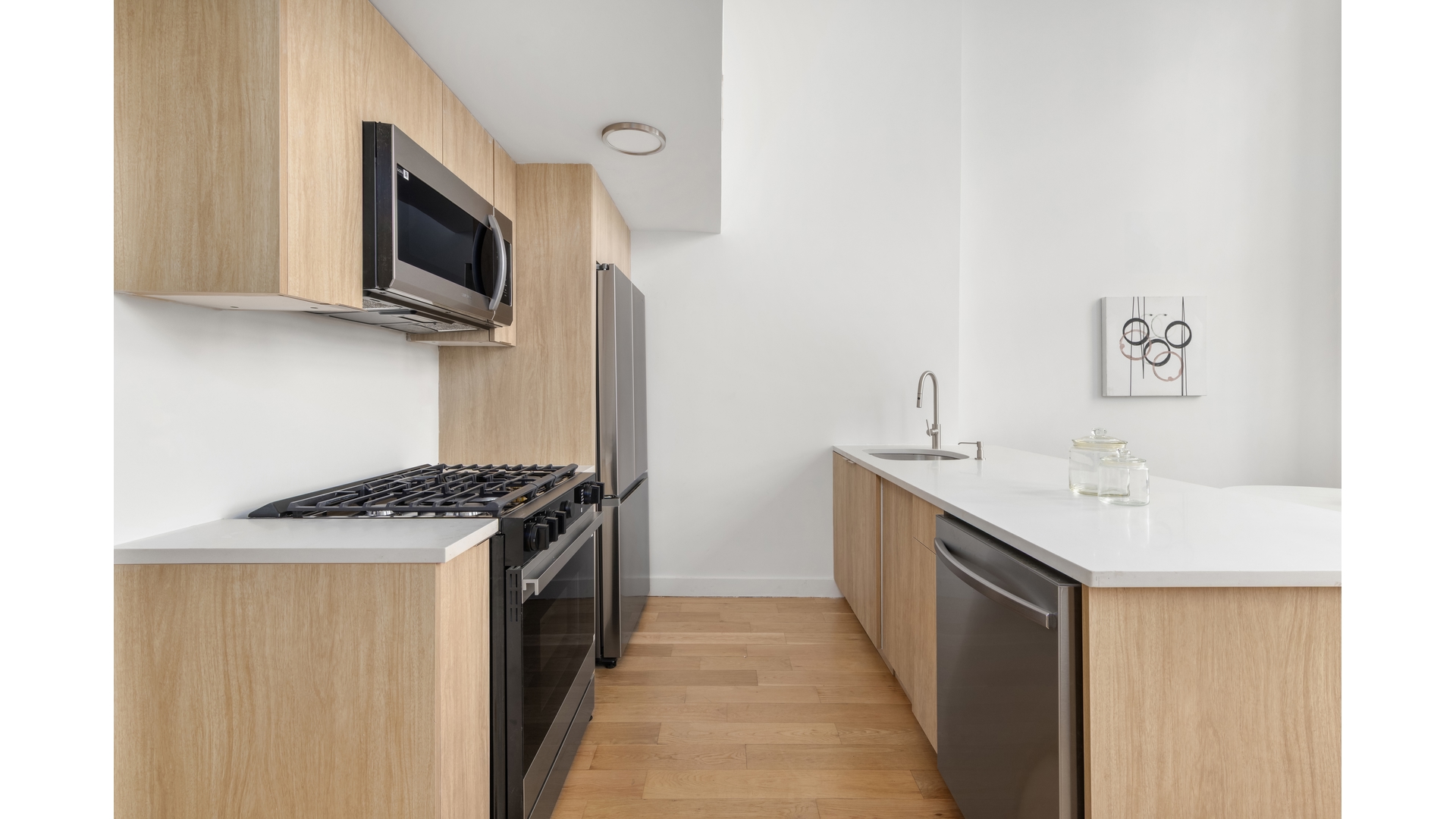 97 WAVERLY Avenue #4, Clinton Hill, Brooklyn, NY 11205 - Property photo 3 of 9