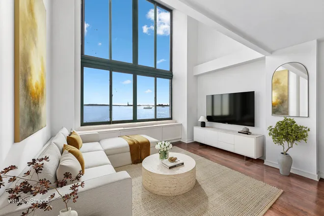 21 South END Avenue #207, New York, NY 10280