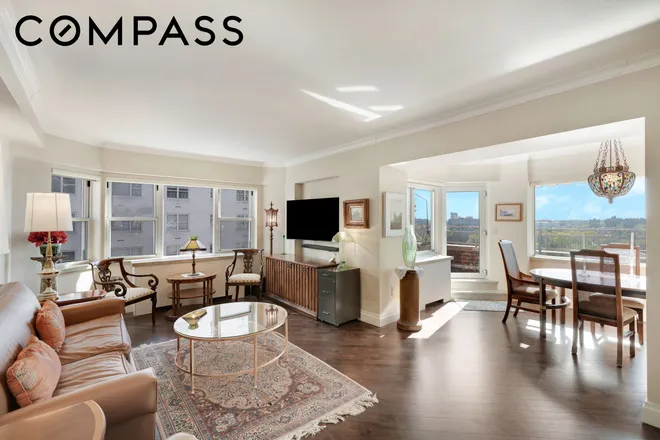 520 East 76th Street #PHD, New York, NY 10021