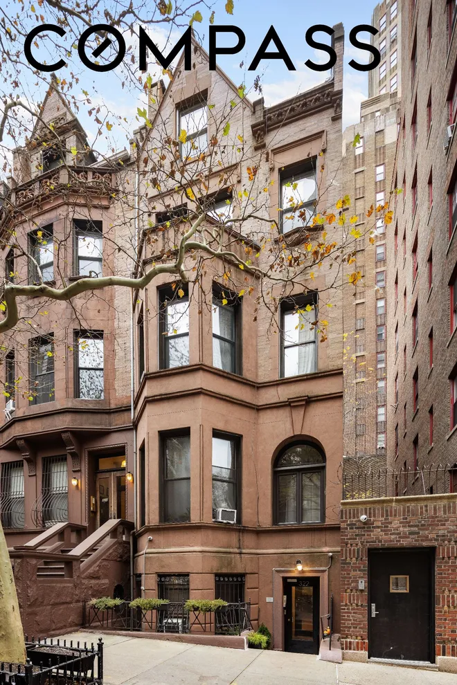 322 West 104th Street, New York, NY 10025