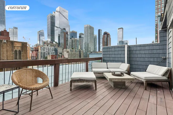 407 West 40th Street #5A, New York, NY 10018