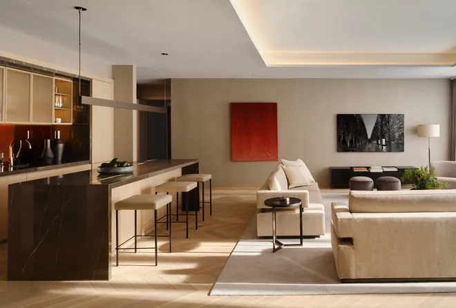 685 5th Avenue #PHB, New York, NY 10022