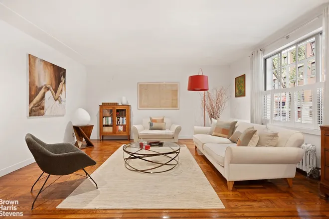 135 East 39th Street #1CD, New York, NY 10016