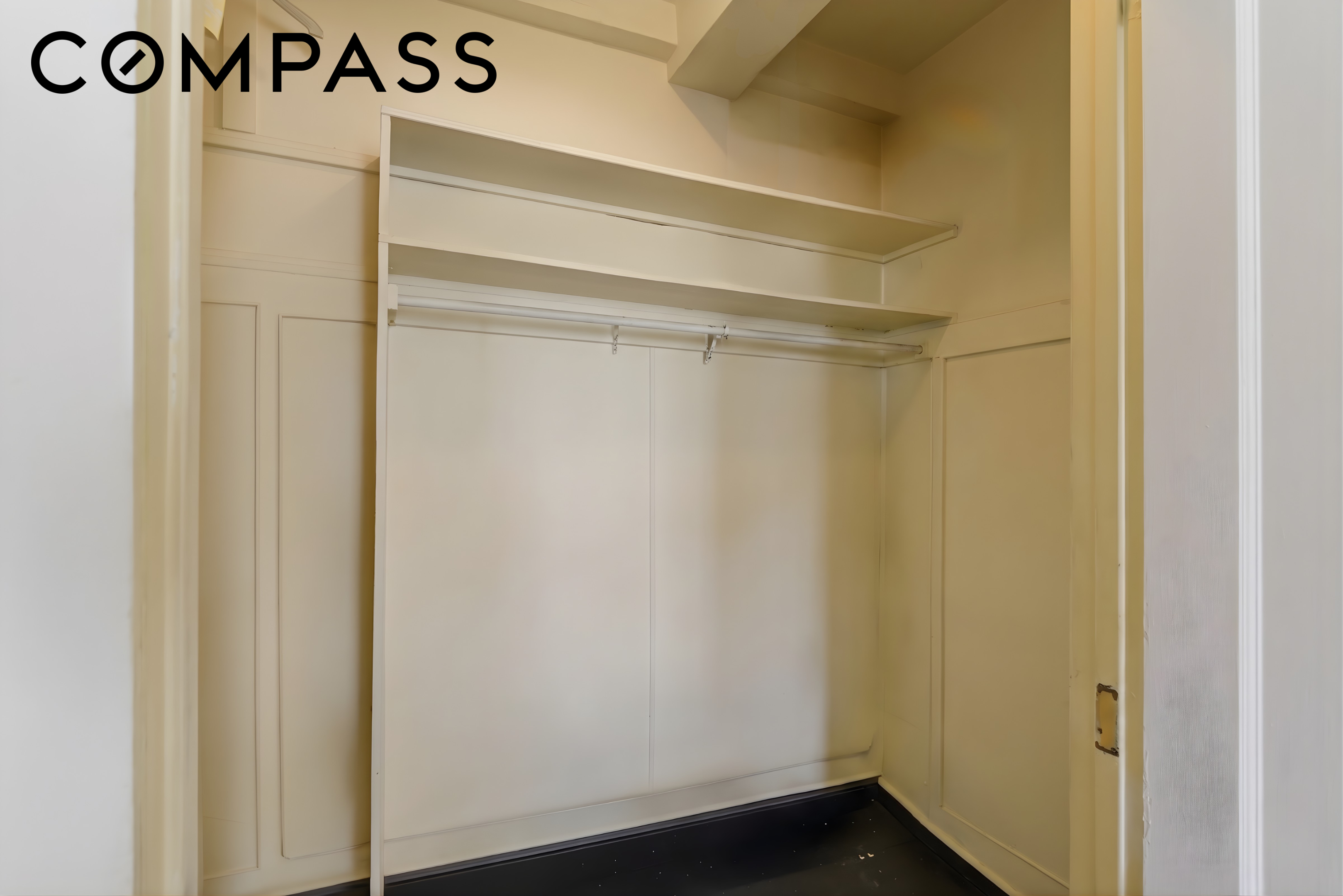 201 West 16th Street #3C, Chelsea, Manhattan, NY 10011 - Property photo 5 of 11