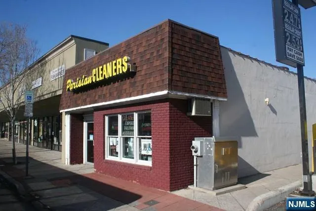429 Cedar, Teaneck, NJ 07666