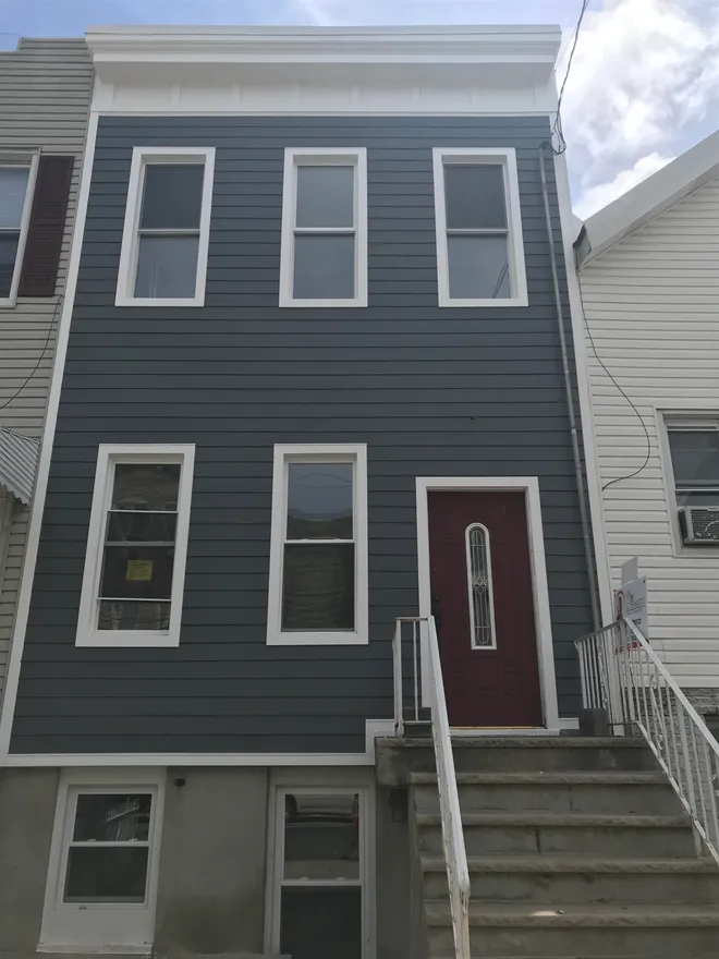 270 WEBSTER Avenue, JC, Heights, NJ 07307